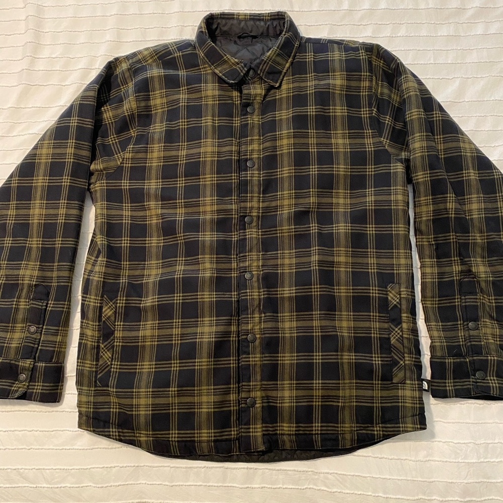 The North Face Mens Reversible Jacket.